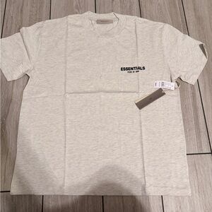 ESSENTIALS Men’s Heather Light Gray Logo Crew Tee